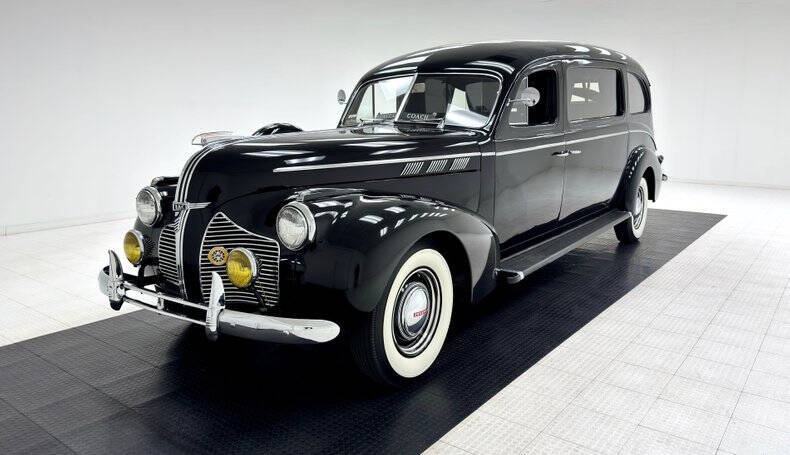 1940 Pontiac Bonneville