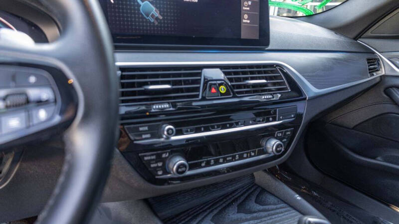 2023 BMW 5 Series 530e