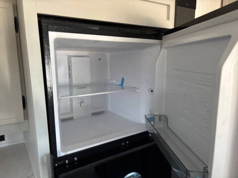 2026 Prime Time RV Avenger