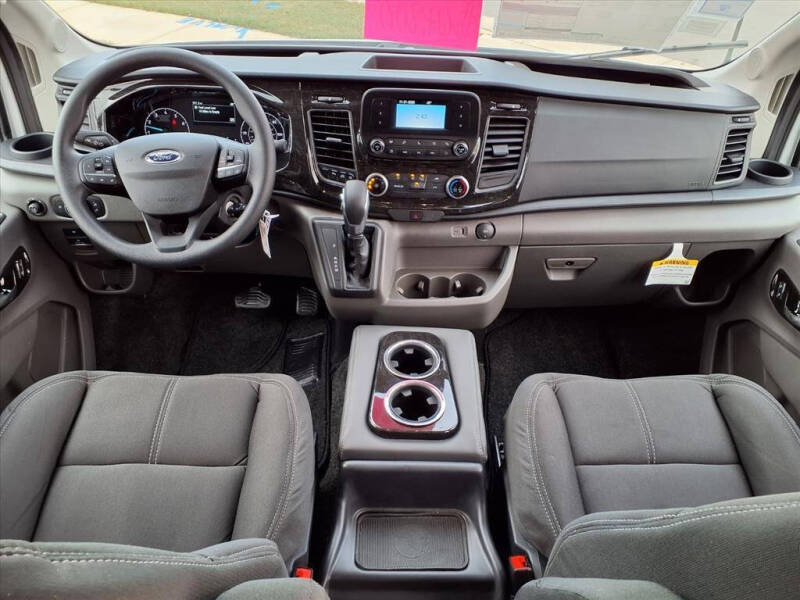 2024 Ford Transit 250