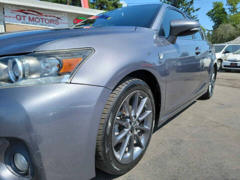 2013 Lexus CT 200h