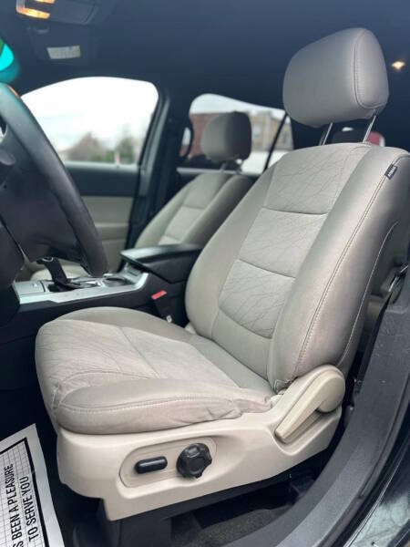 2013 Ford Explorer
