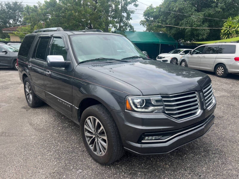 2017 Lincoln Navigator Select