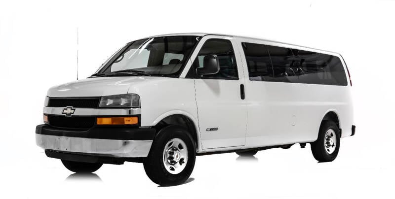 2004 Chevrolet Express Cargo Base photo 2