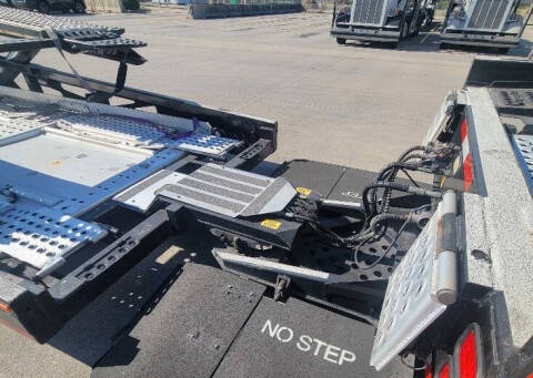 2020 Peterbilt 365
