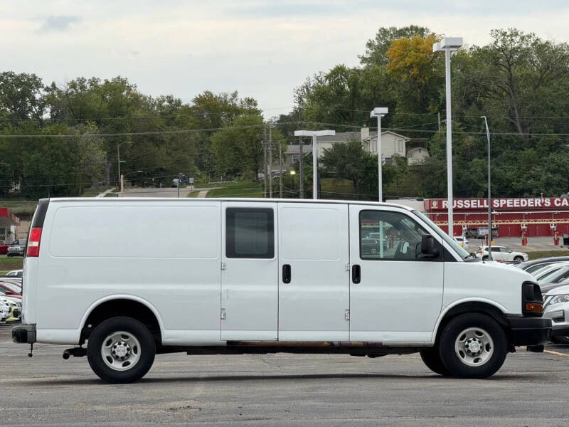 2016 Chevrolet Express 2500