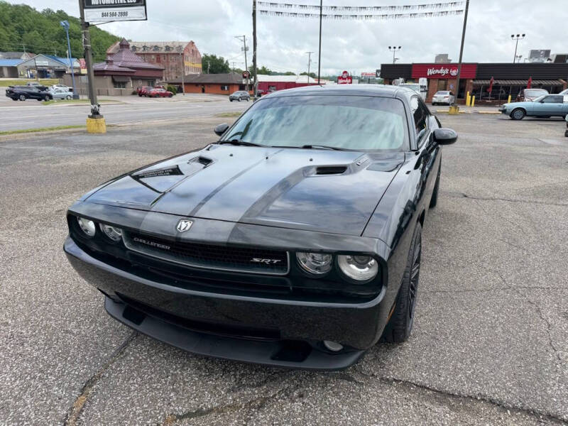 2010 Dodge Challenger SRT8
