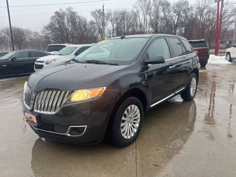 2013 Lincoln MKX for sale at Azteca Auto Sales LLC in Des Moines IA