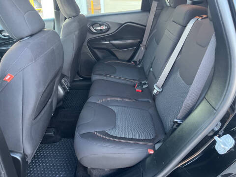 2017 Jeep Cherokee 75th Anniversary