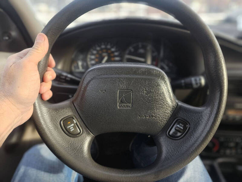 2001 Saturn S-Series SL1