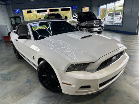 2013 Ford Mustang V6