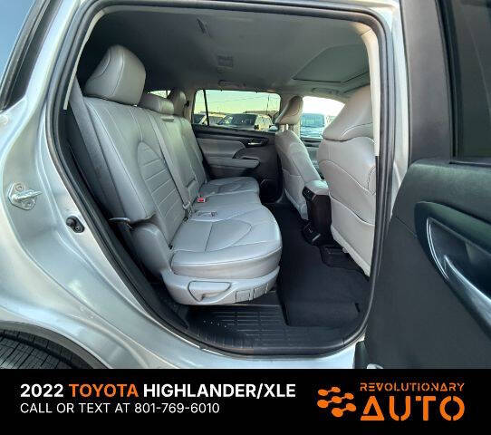 2022 Toyota Highlander XLE