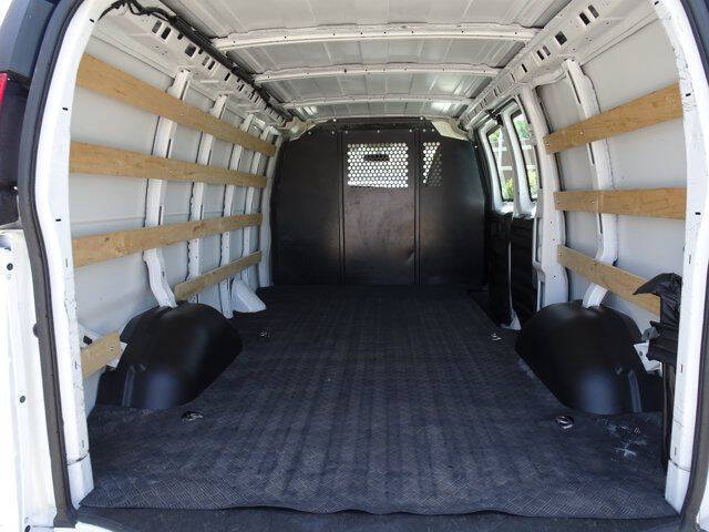 2024 Chevrolet Express 2500