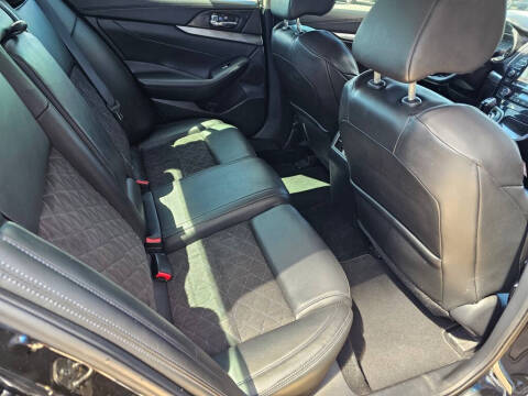 2017 Nissan Maxima