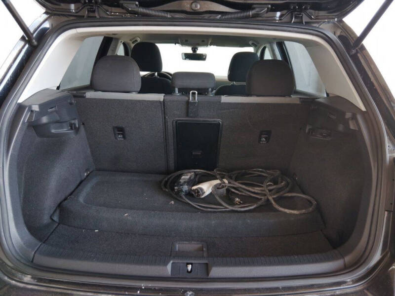 2016 Volkswagen e-Golf SE