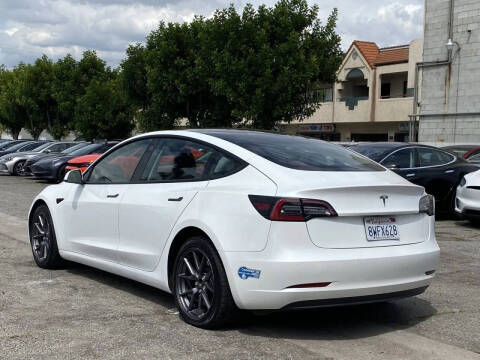 2021 Tesla Model 3 Standard Range Plus