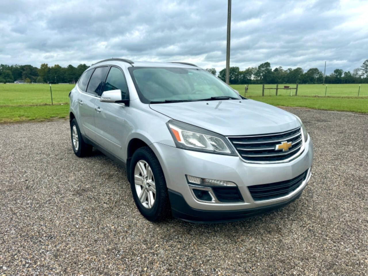 2014 Chevrolet Traverse for sale at Grace Motors in Columbia, AL