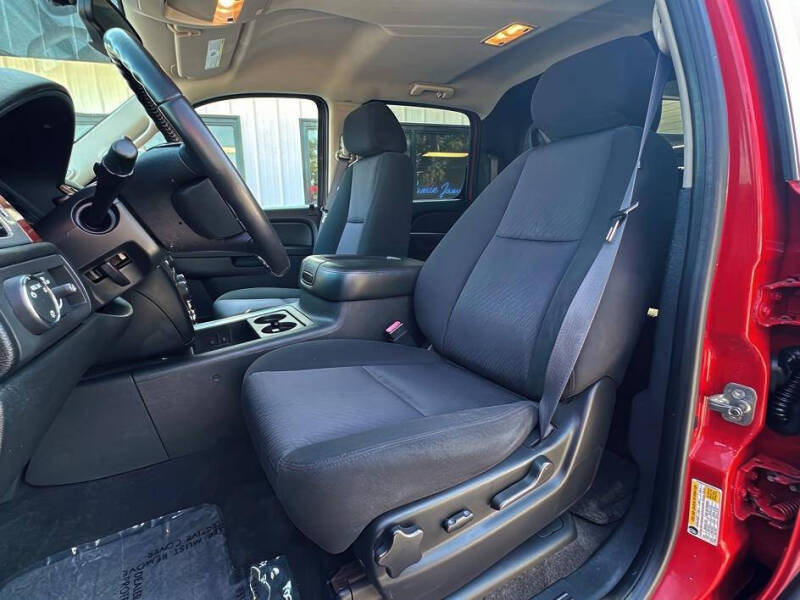 2011 Chevrolet Avalanche LS
