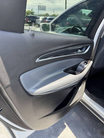 2020 Buick Enclave Essence