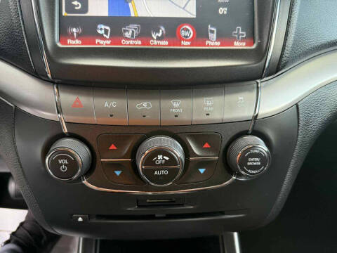 2018 Dodge Journey Crossroad