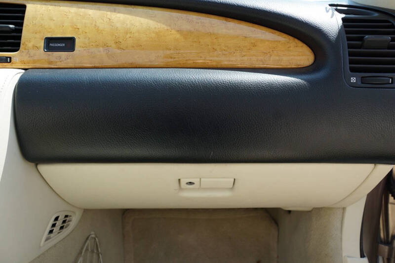 2004 Lexus SC 430