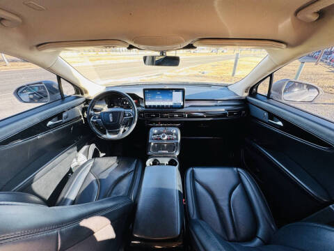 2021 Lincoln Nautilus Standard