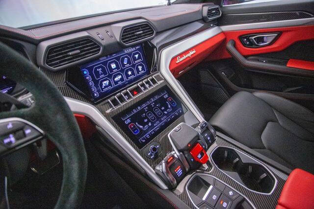 2022 Lamborghini Urus