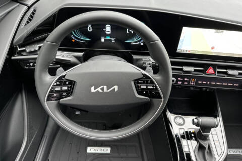 2026 Kia Niro EX