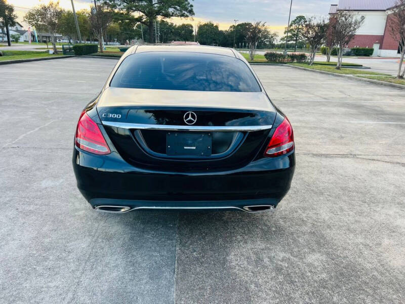 2018 Mercedes-Benz C-Class Sedan C300 photo 8