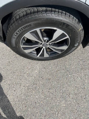 2023 Nissan Murano SV