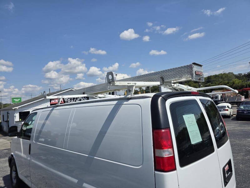 2017 Chevrolet Express 2500