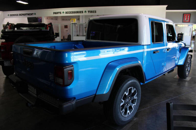 2026 Jeep Gladiator