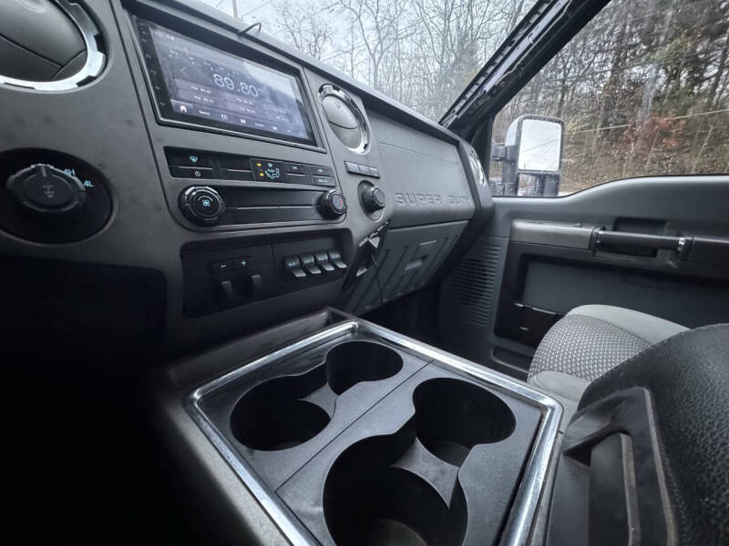 2011 Ford F-350 Super Duty XLT