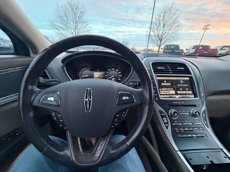 2016 Lincoln MKX Reserve