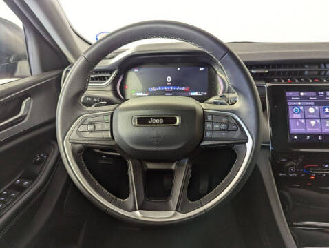 2024 Jeep Grand Cherokee Laredo