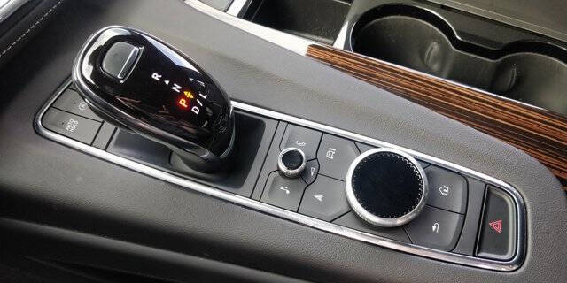 2024 Cadillac Escalade ESV Premium Luxury