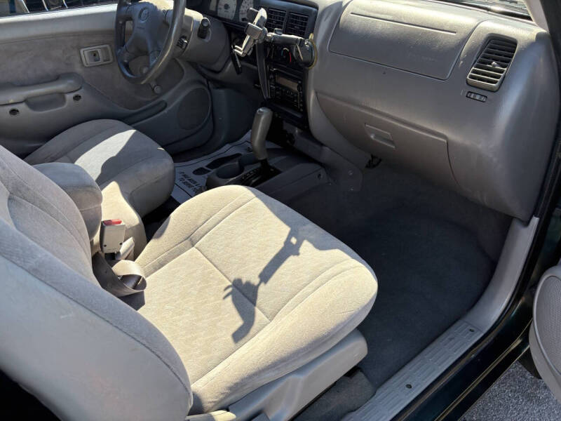 2003 Toyota Tacoma