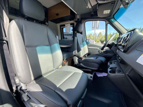 2025 Mercedes-Benz Sprinter