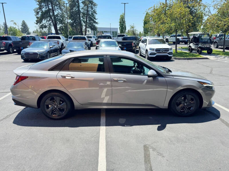 2021 Hyundai Elantra