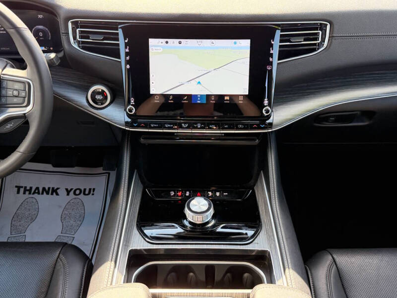 2024 Jeep Wagoneer L Series II