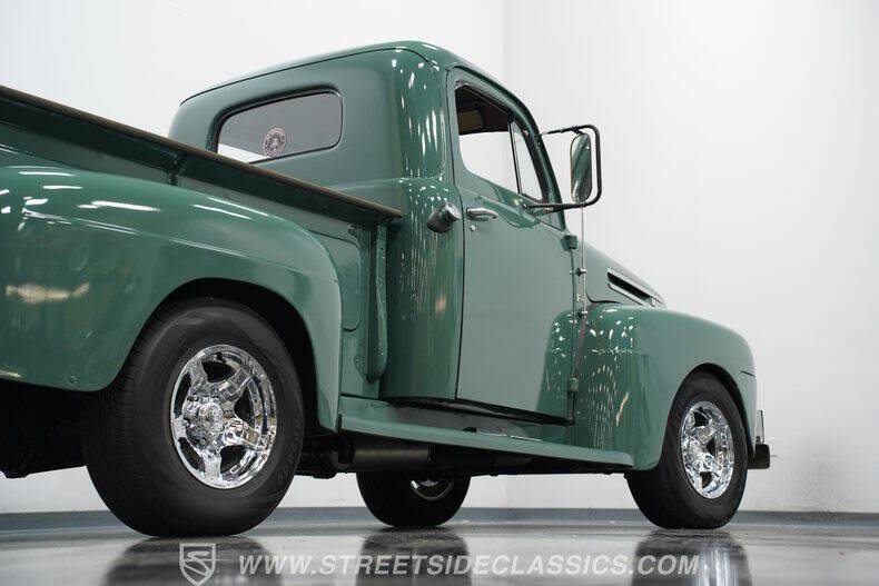 1949 Ford F-100