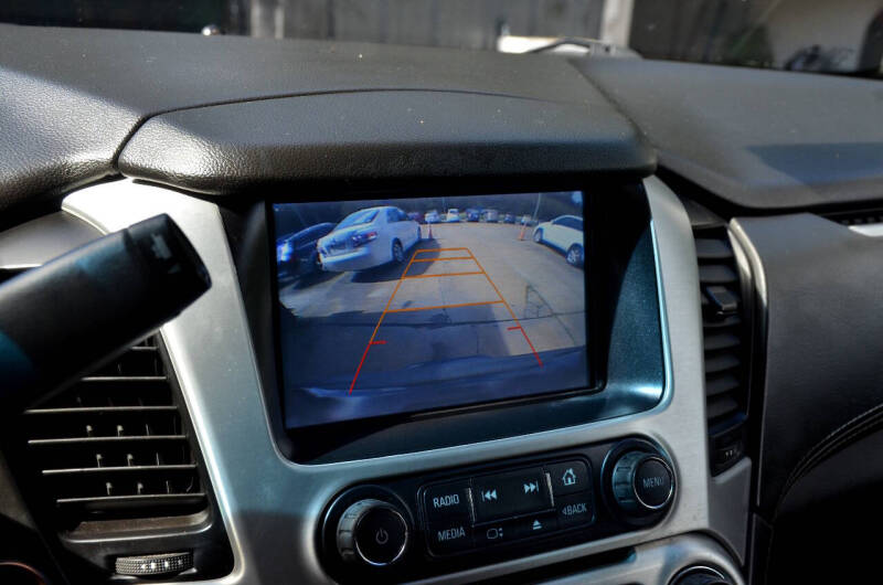 2017 GMC Yukon XL SLT