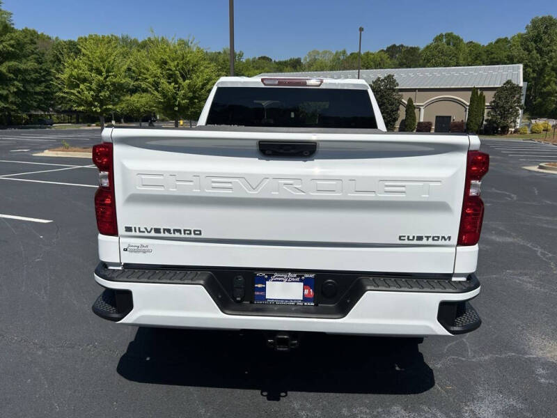 2025 Chevrolet Silverado 1500 Custom