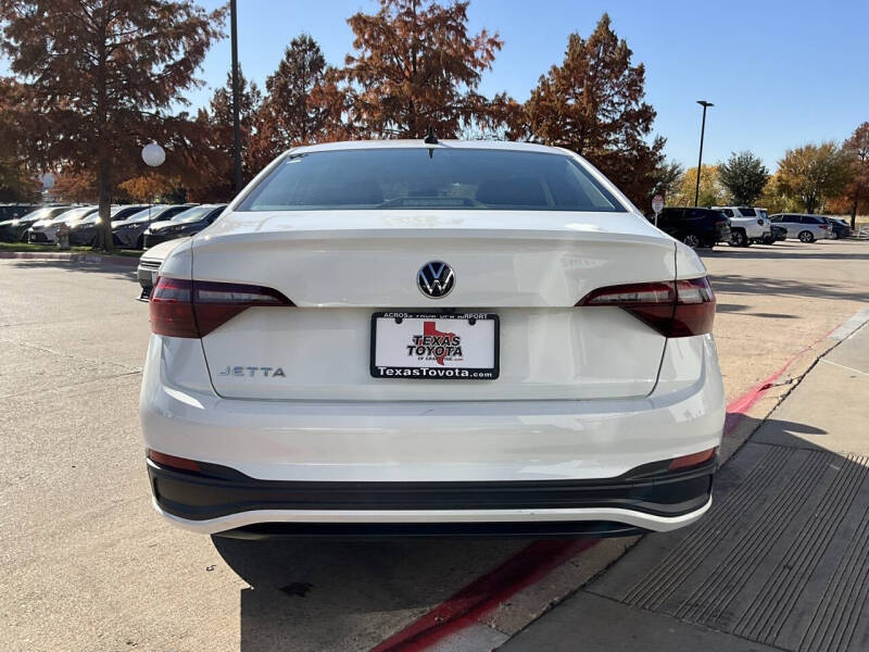 2024 Volkswagen Jetta S