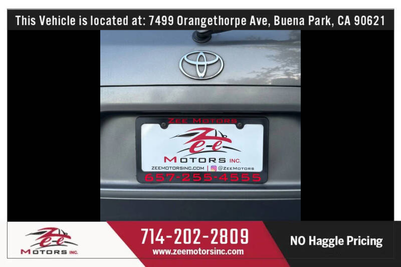 2003 Toyota Sequoia SR5