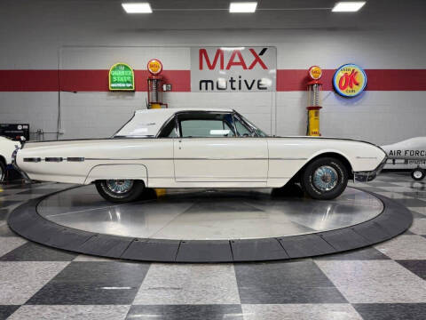 1962 Ford Thunderbird