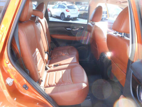 2017 Nissan Rogue SL