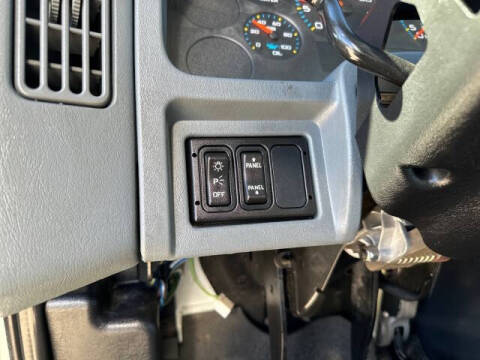 2003 International DuraStar 4200