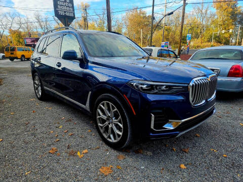 2022 BMW X7 xDrive40i
