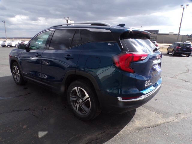 2021 GMC Terrain SLT